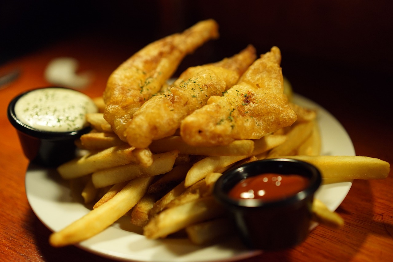 fish and chips, french fries, tartar-656223.jpg